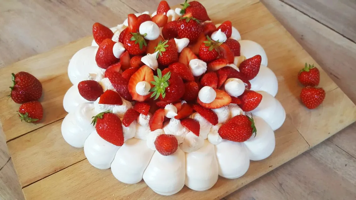 pavlova-fraises-01